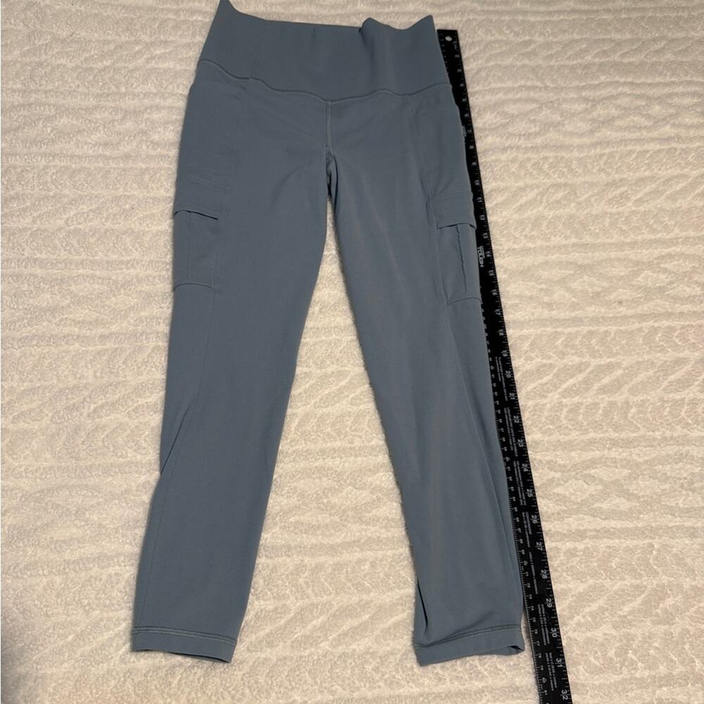 Athleta Women’s SP Salutation Cargo 7/8 Legging Athleisure Gym Yoga Fitness - Picture 5 of 9
